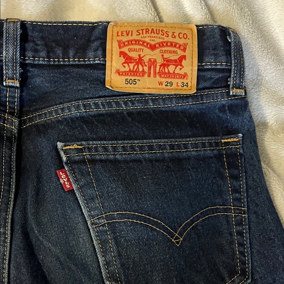 Men's Dark Blue/ Indigo Straight Jeans - Picture 3 of 4